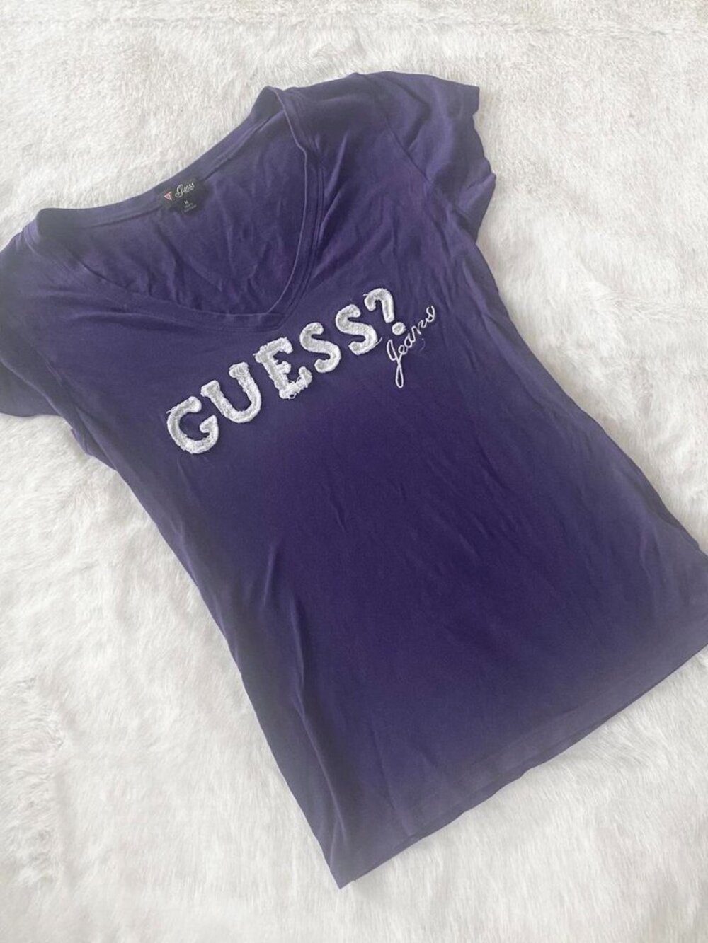 y2k vintage guess purple vneck baby tee ♡